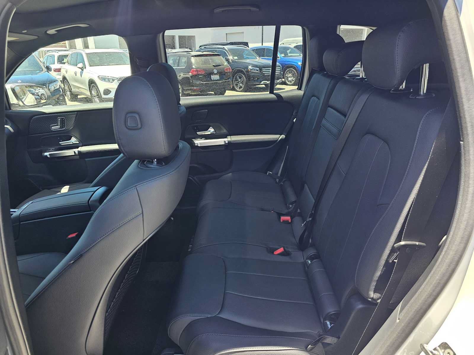 New 2026 Mercedes-Benz GLB 250 image 16
