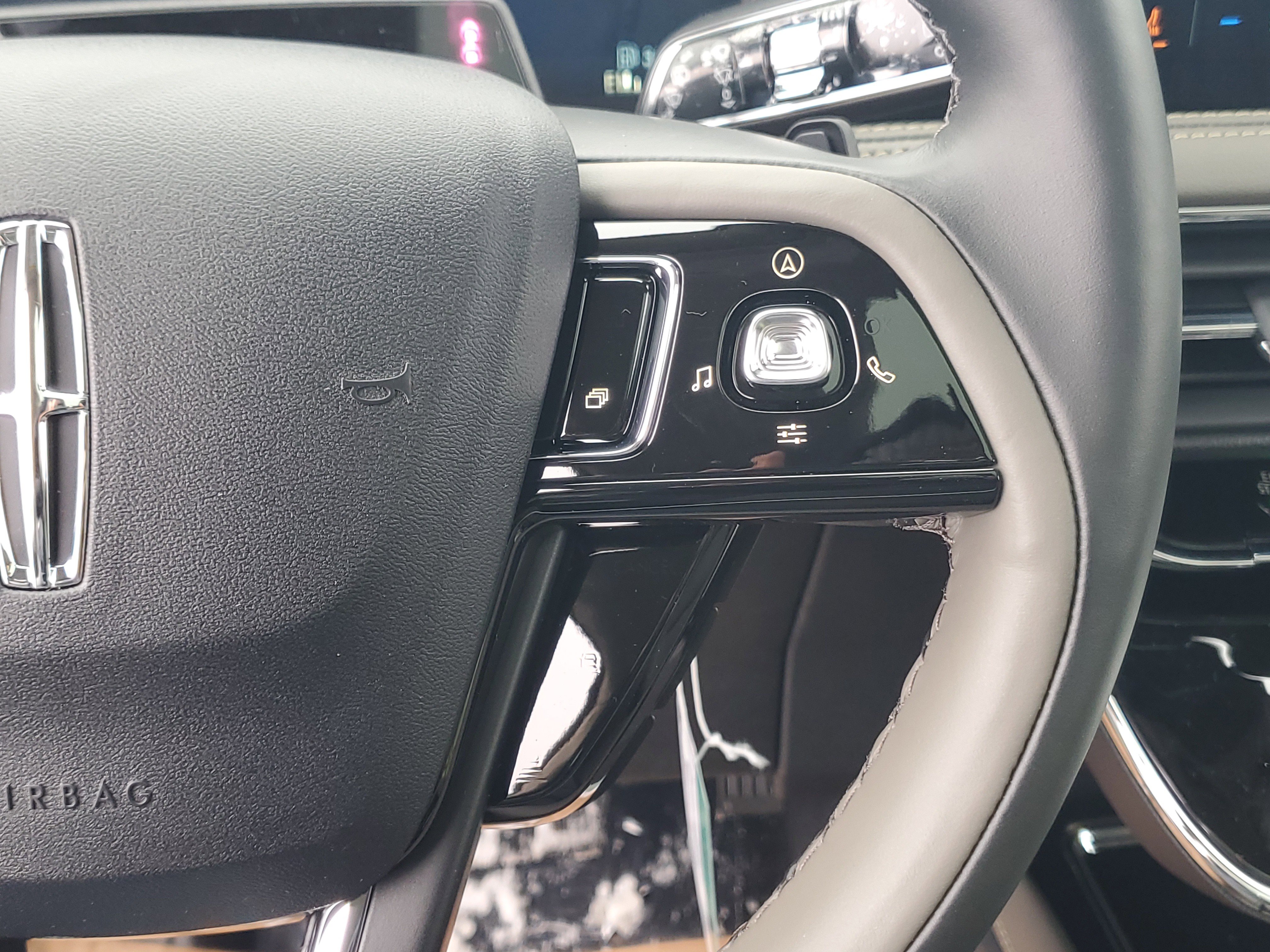 New 2026 Lincoln Corsair Grand Touring image 18