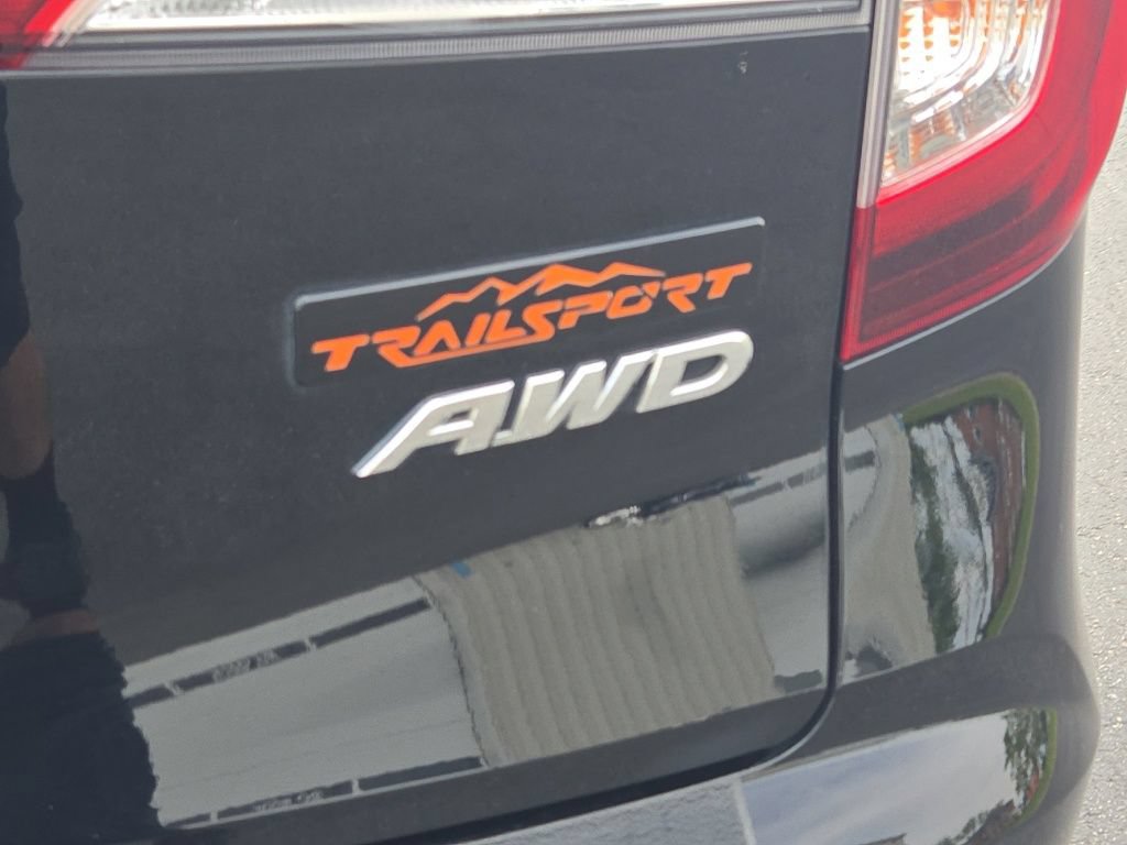 Used 2022 Honda Pilot TrailSport image 8