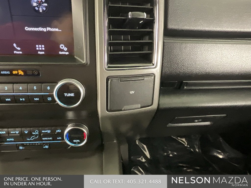 Used 2019 Ford Expedition XLT image 38