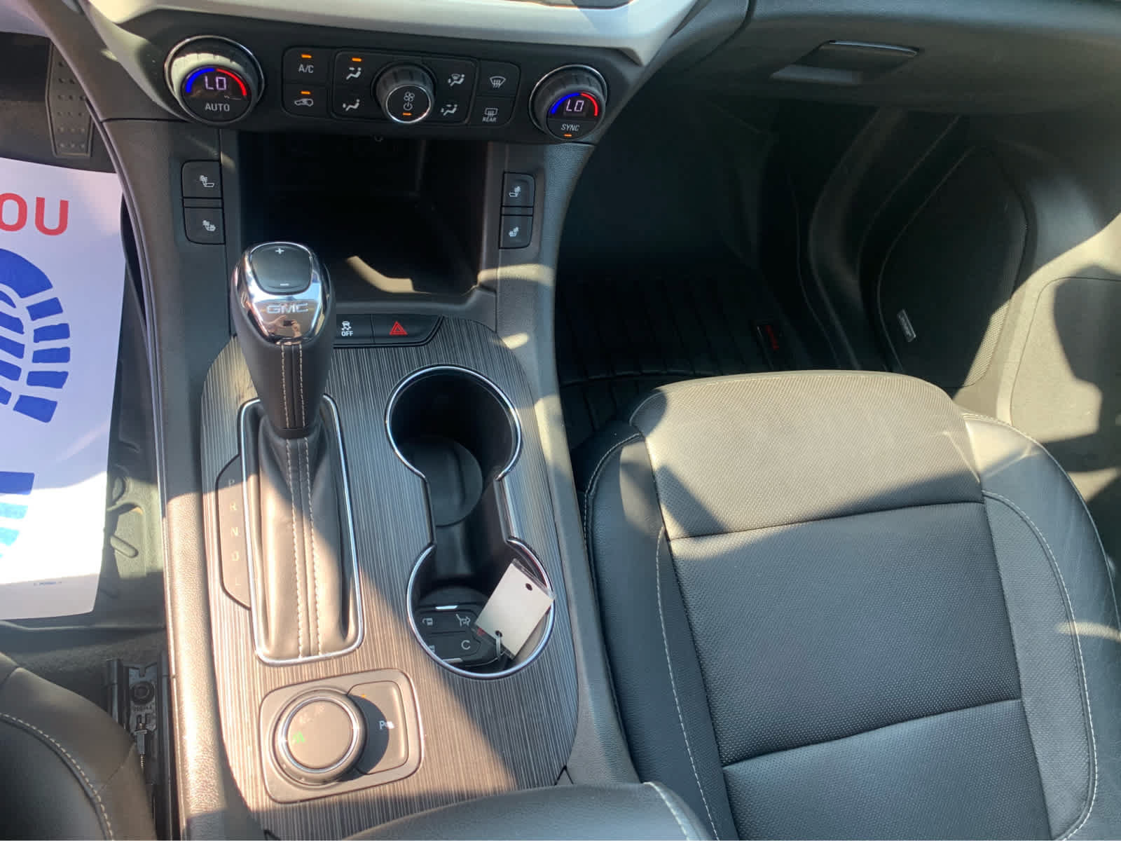 Used 2017 GMC Acadia SLT FWD image 19