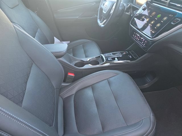Certified 2023 Chevrolet Bolt LT w/ Infotainment Package FWD image 19