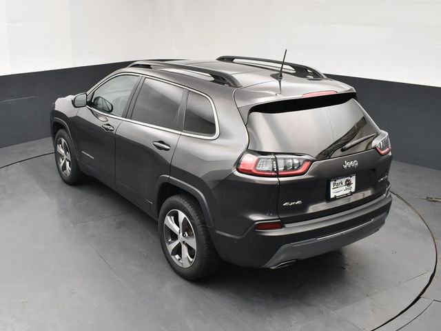 Used 2022 Jeep Cherokee Limited AWD/4WD image 16