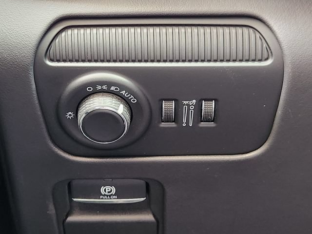 New 2026 Jeep Grand Wagoneer Summit AWD/4WD image 16