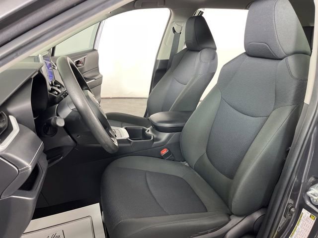Used 2023 Toyota RAV4 LE FWD image 20