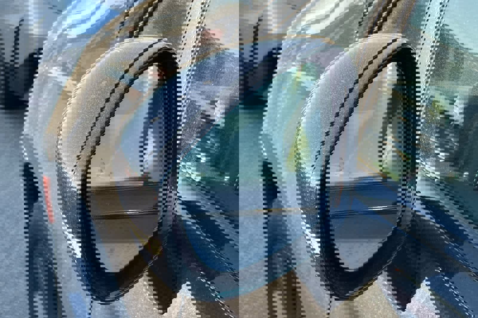 Used 2019 Chrysler Pacifica Limited w/ Advanced Safetytec Group image 8