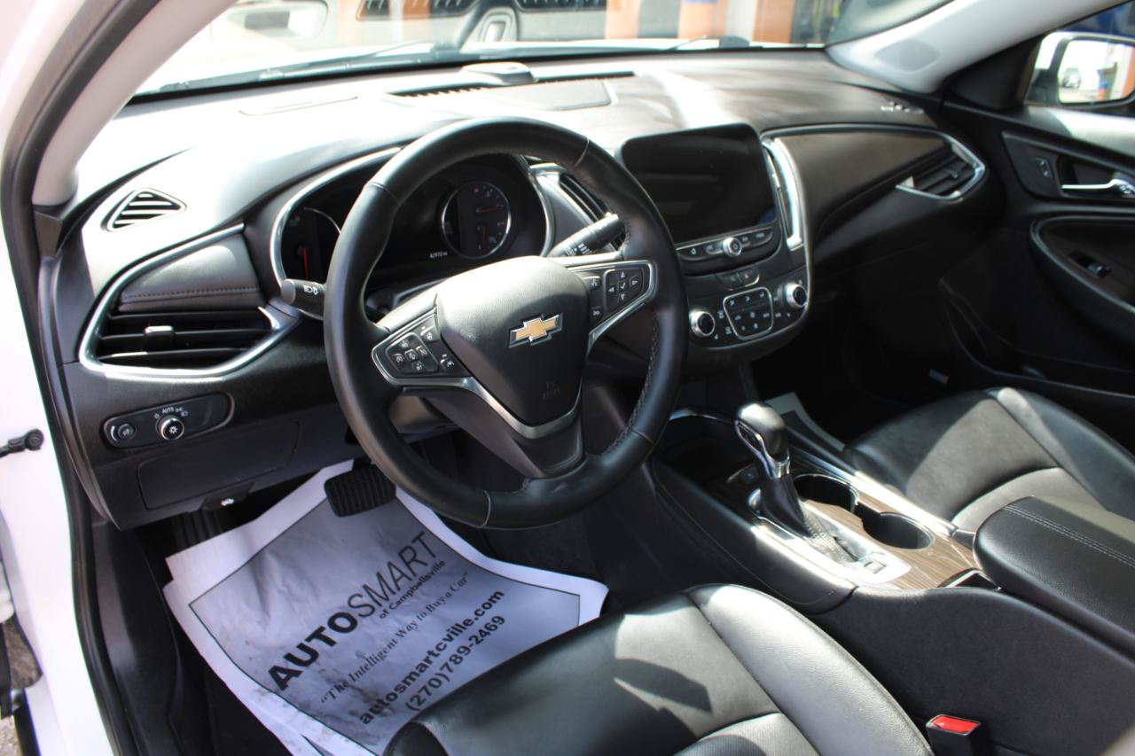 Used 2024 Chevrolet Malibu LT FWD image 13