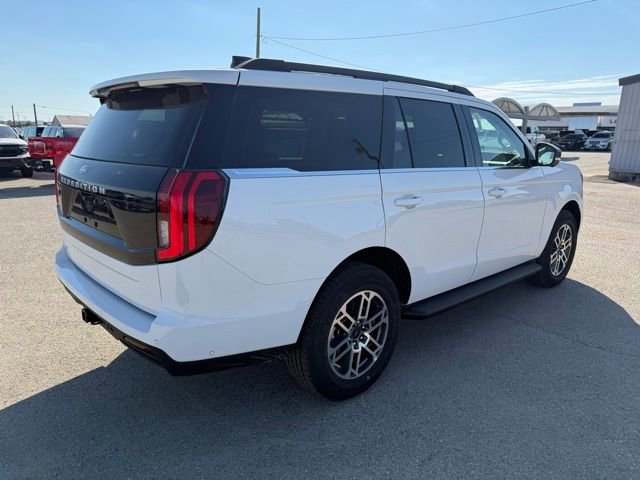 New 2025 Ford Expedition Active image 8