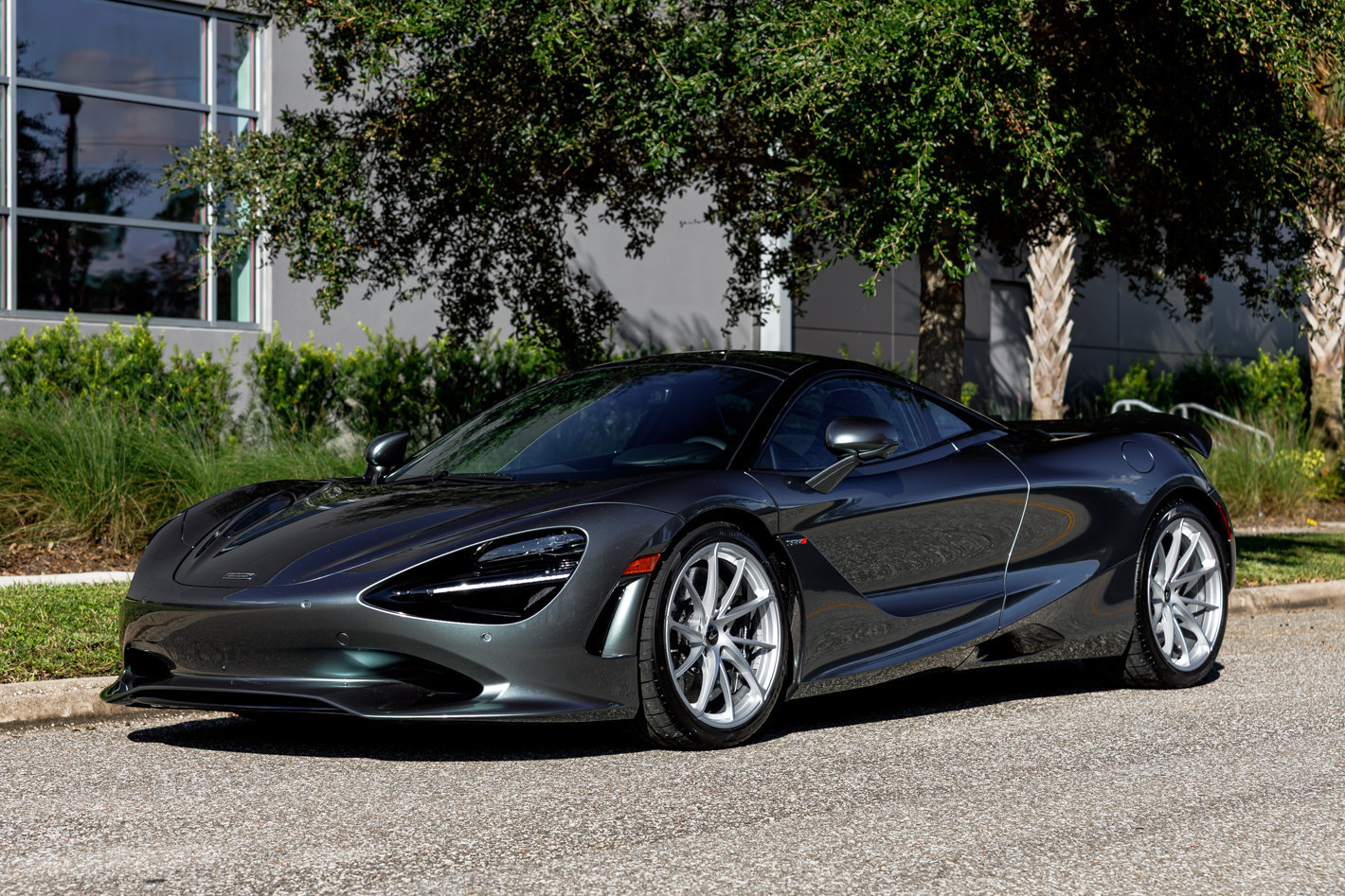New 2027 McLaren 750S RWD image 24