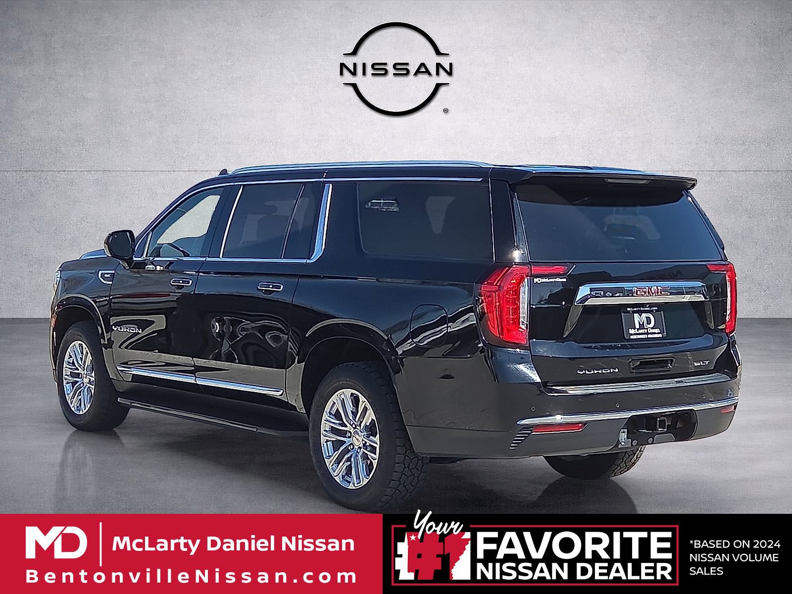 Used 2021 GMC Yukon XL SLT image 4