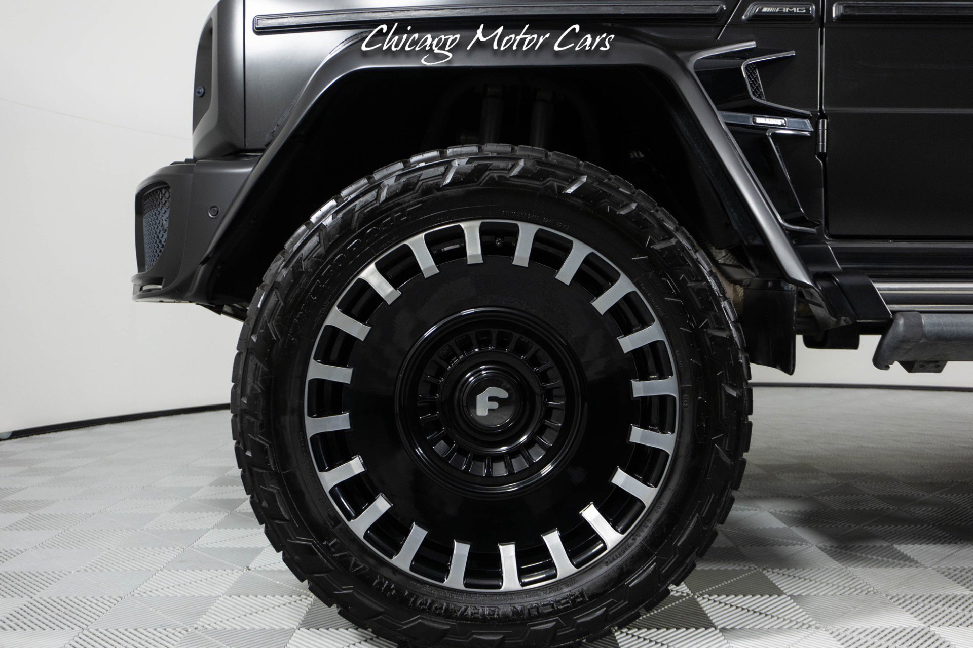 Used 2017 Mercedes-Benz G 550 Squared image 4