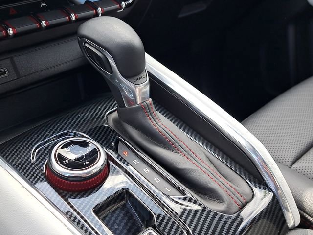 Used 2024 GMC Canyon AT4X image 32