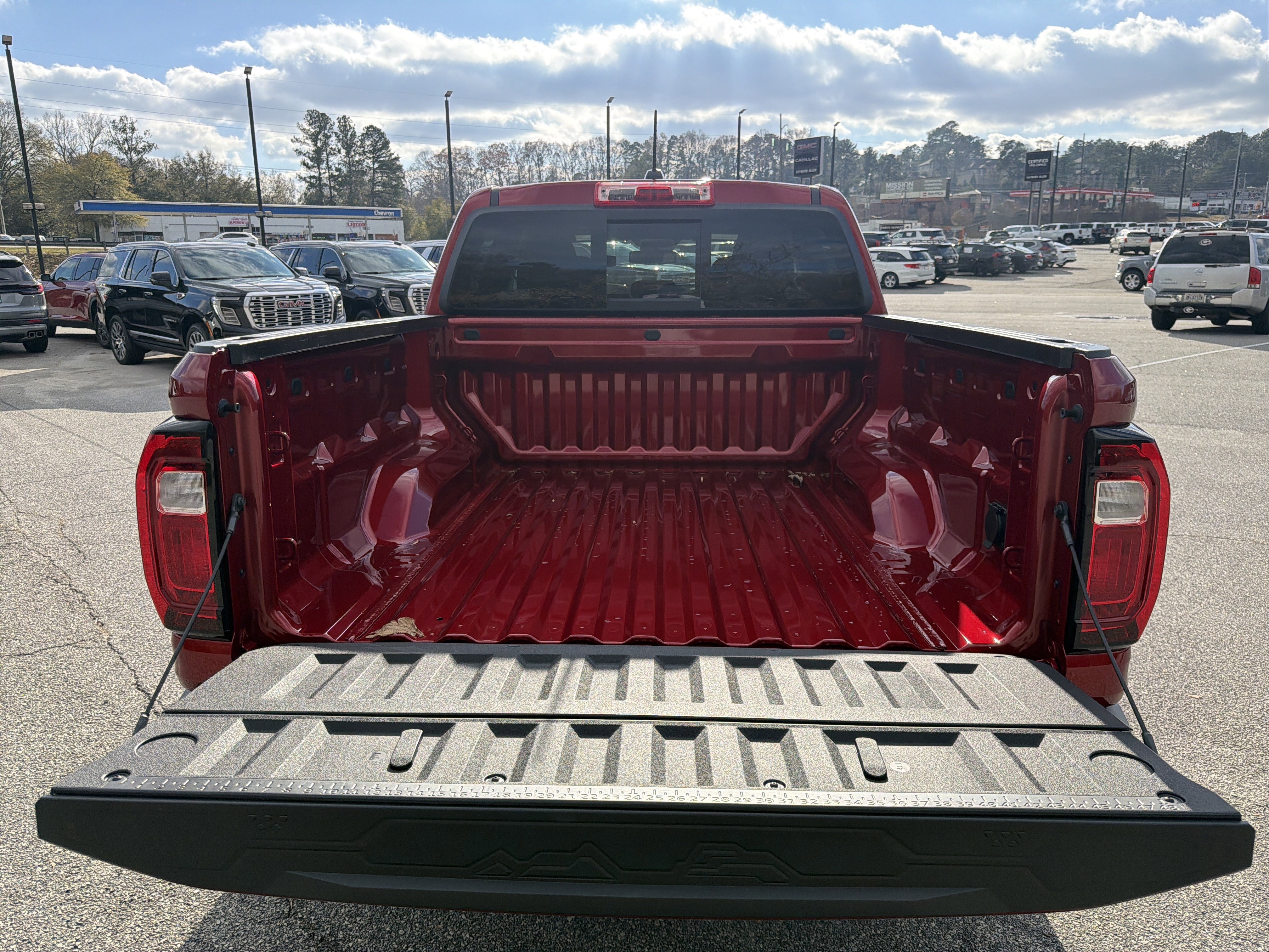 New 2026 GMC Canyon Elevation w/ Convenience Package image 30