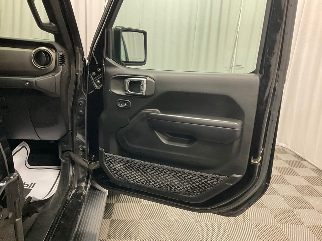 Used 2020 Jeep Gladiator Sport w/ Quick Order Package 24S image 22