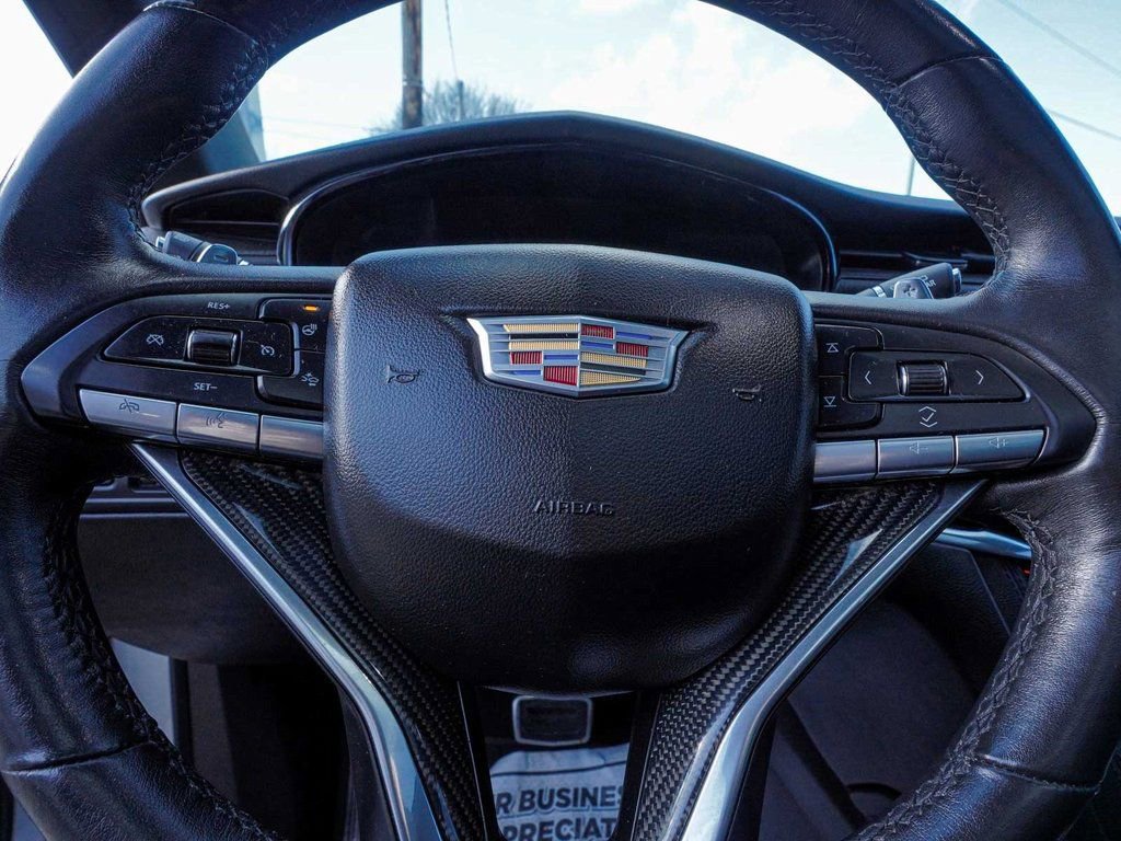 Used 2020 Cadillac XT6 Sport image 28