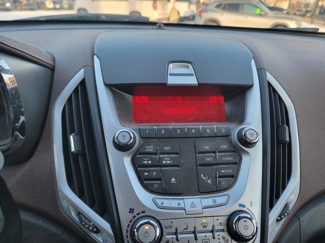 Used 2010 GMC Terrain SLT image 25