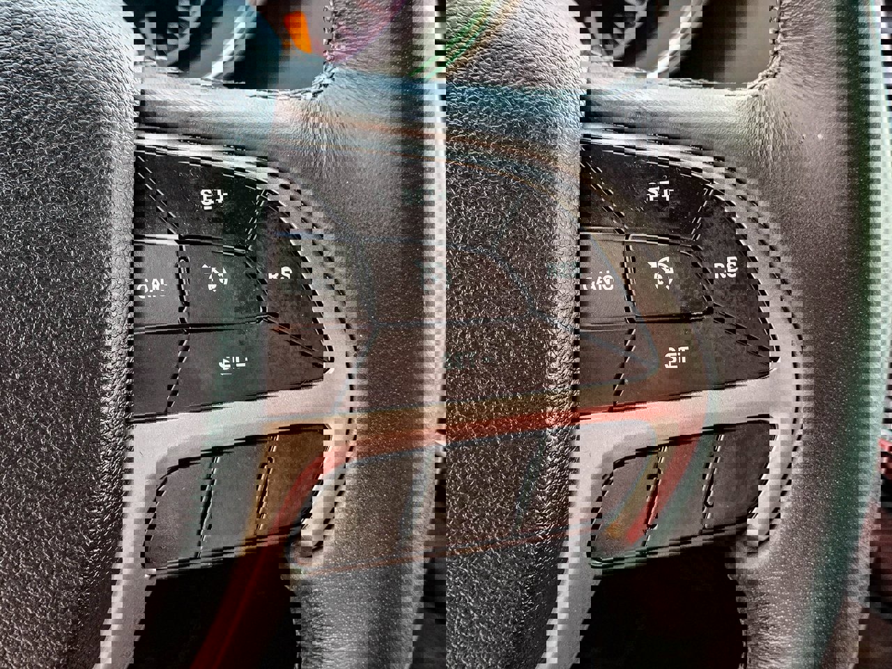 Used 2019 Jeep Grand Cherokee Altitude image 23