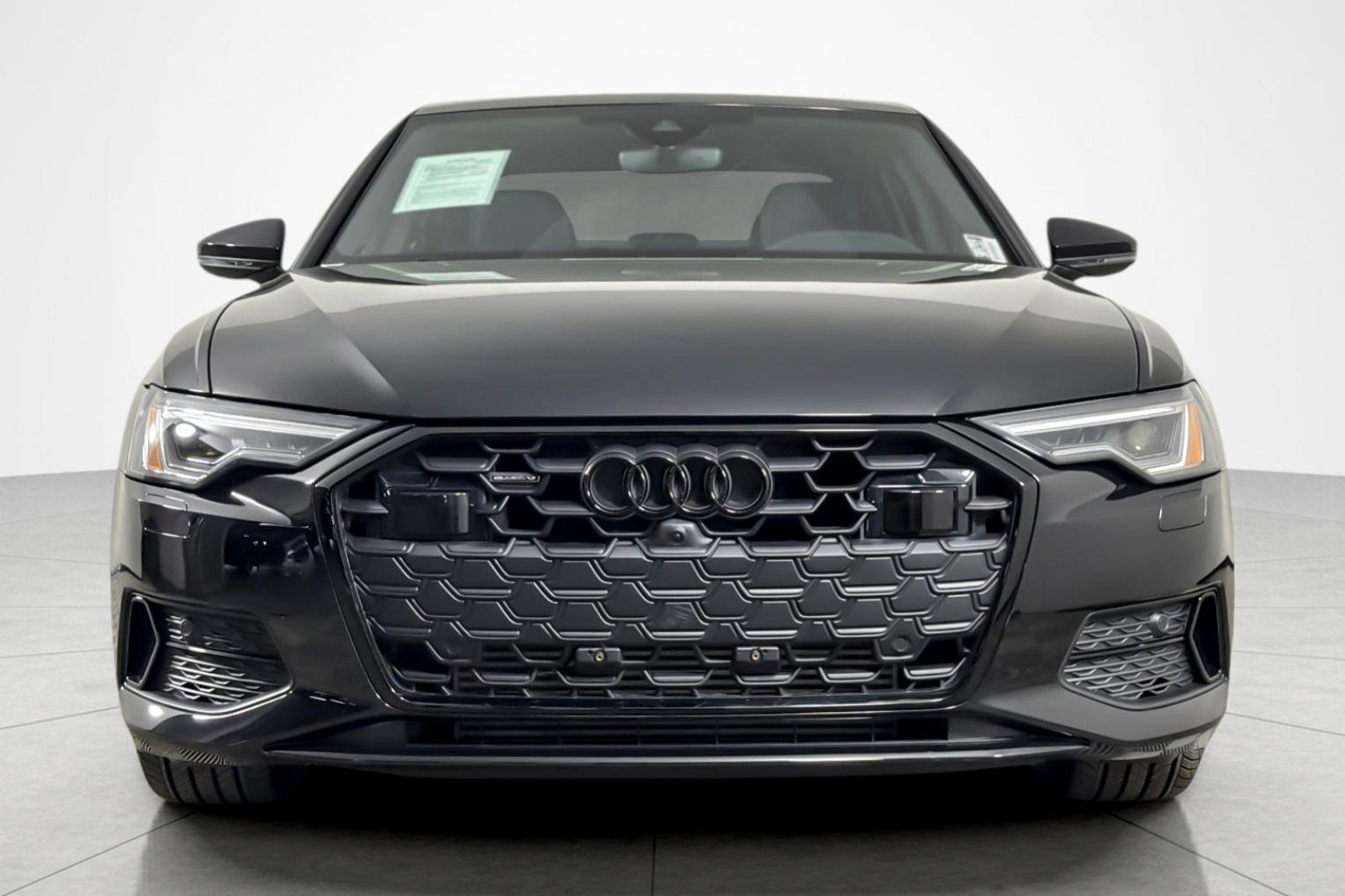 Used 2025 Audi A6 Premium Plus w/ Premium Plus Package AWD/4WD image 8