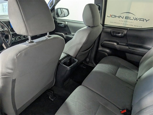 Used 2019 Toyota Tacoma TRD Off-Road image 16