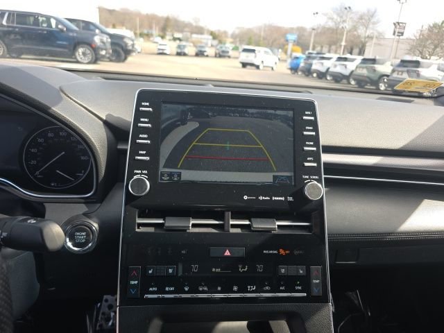 Used 2019 Toyota Avalon Touring w/ Carpet Mat Package FWD image 24
