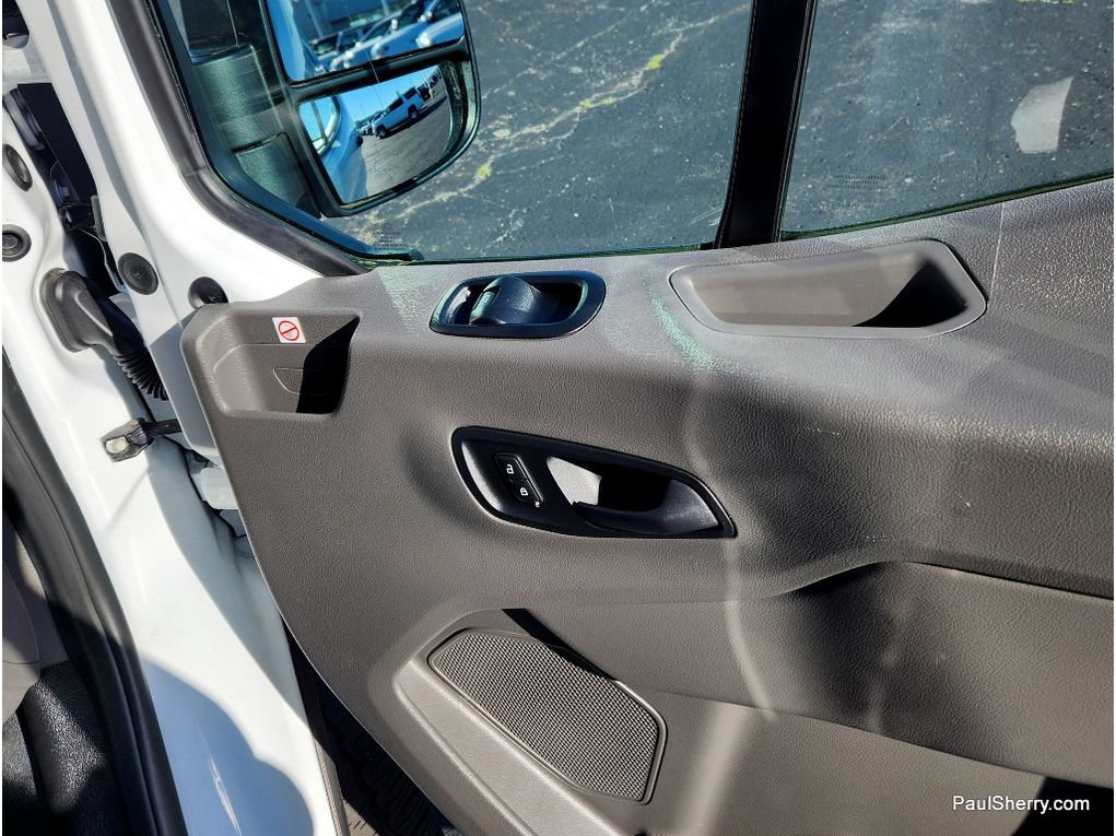 Used 2020 Ford Transit 250 Medium Roof RWD image 58