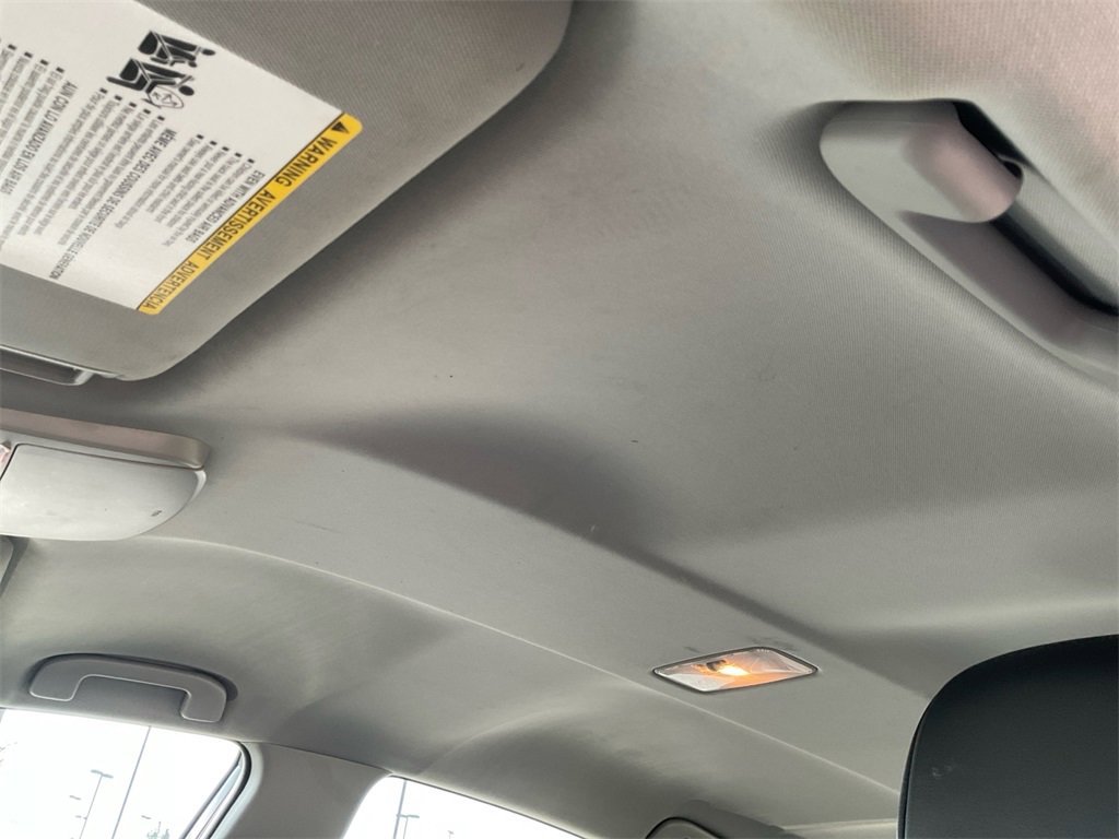 Used 2024 Toyota Camry SE image 23