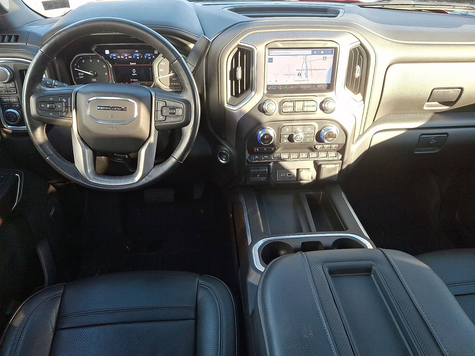 Used 2019 GMC Sierra 1500 Denali w/ Denali Ultimate Package image 11