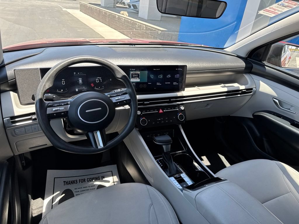 Used 2025 Hyundai Tucson SEL FWD image 24
