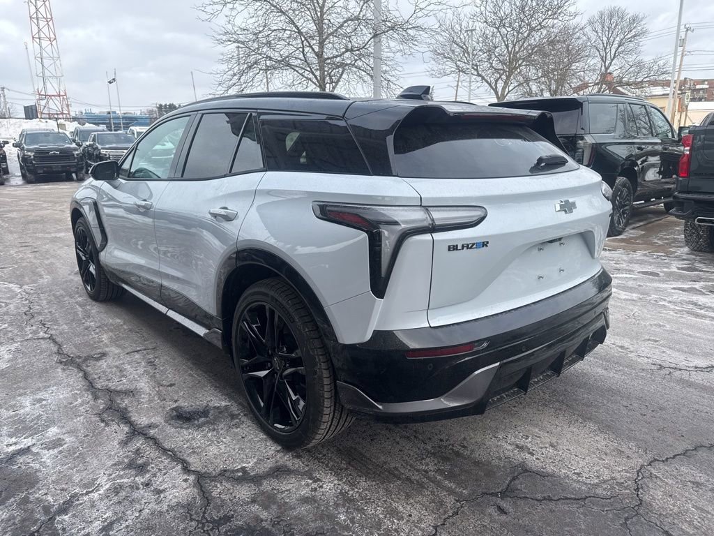 New 2026 Chevrolet Blazer EV SS image 5