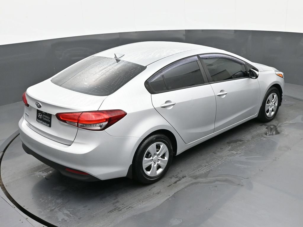 Used 2017 Kia Forte LX image 31