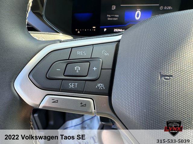 Used 2022 Volkswagen Taos SE w/ Panoramic Sunroof Package image 30