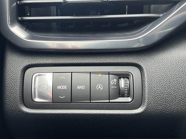 New 2026 GMC Acadia AT4 w/ Luxury Package image 31