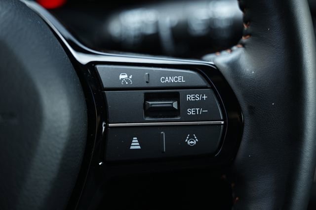 Used 2025 Honda HR-V Sport image 33