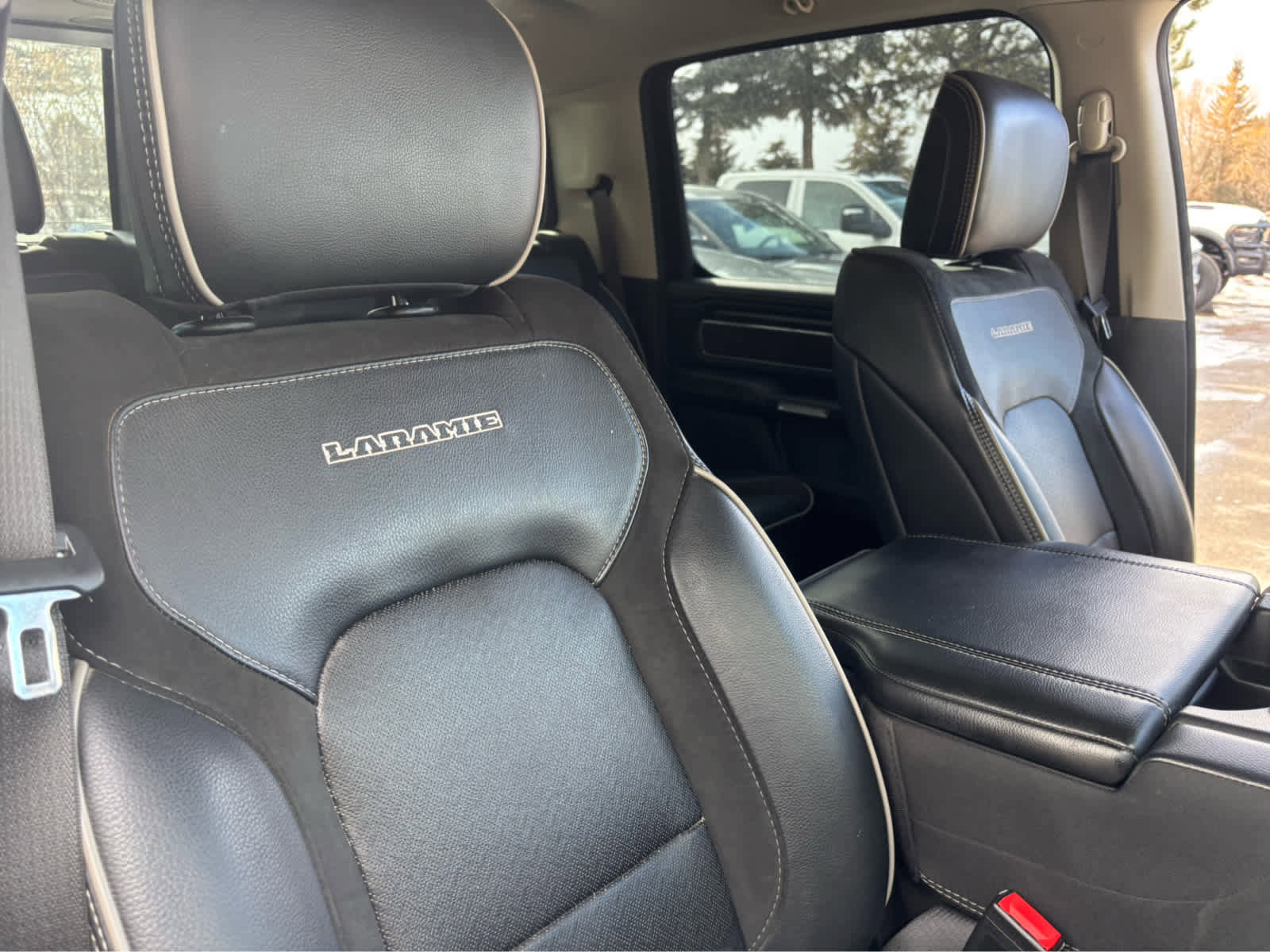 Used 2022 RAM 1500 Laramie image 26