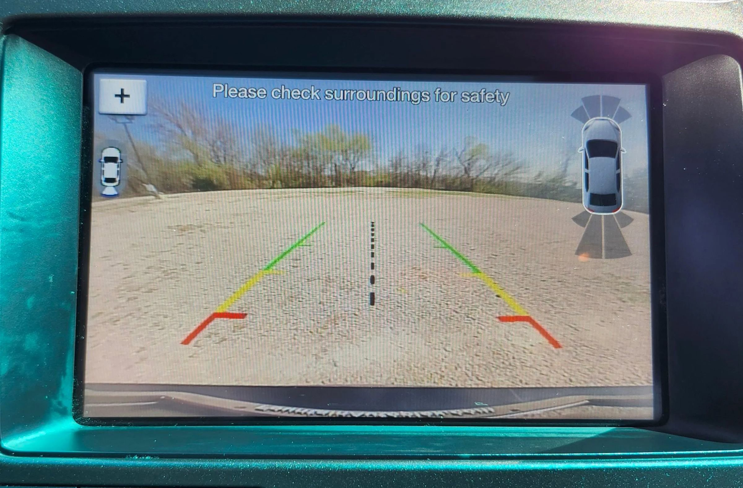 Used 2017 Ford Explorer Platinum image 34