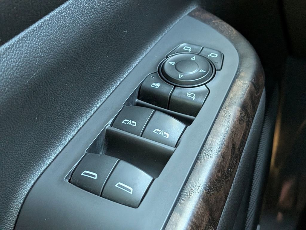 Used 2021 GMC Acadia Denali w/ Denali Ultimate Package AWD/4WD image 27