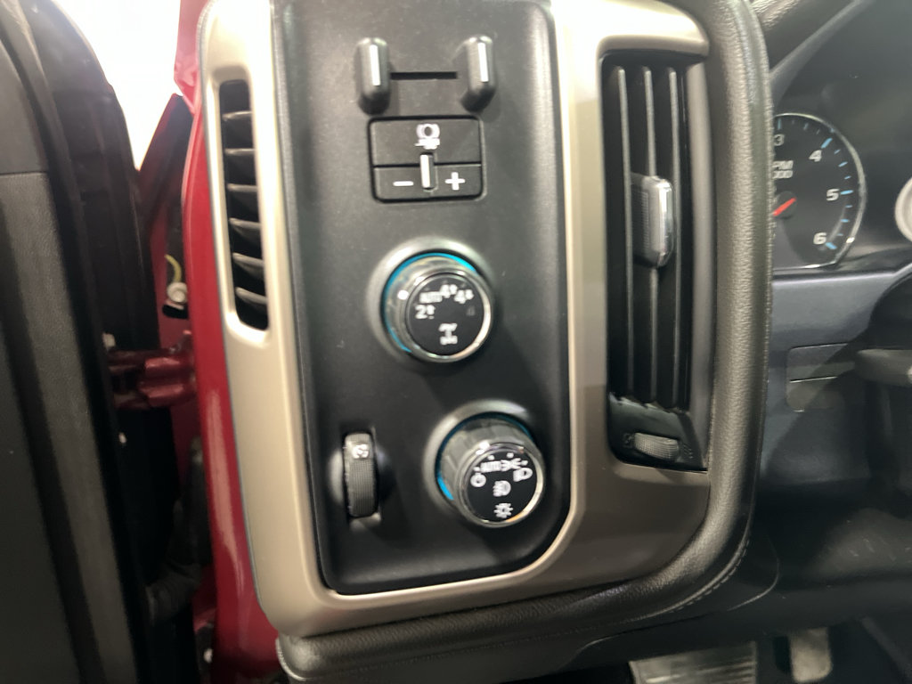Certified 2018 GMC Sierra 1500 Denali w/ Denali Ultimate Package AWD/4WD image 32
