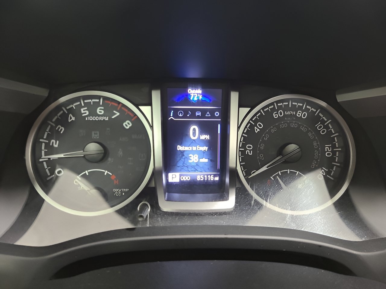Used 2022 Toyota Tacoma Limited AWD/4WD image 28