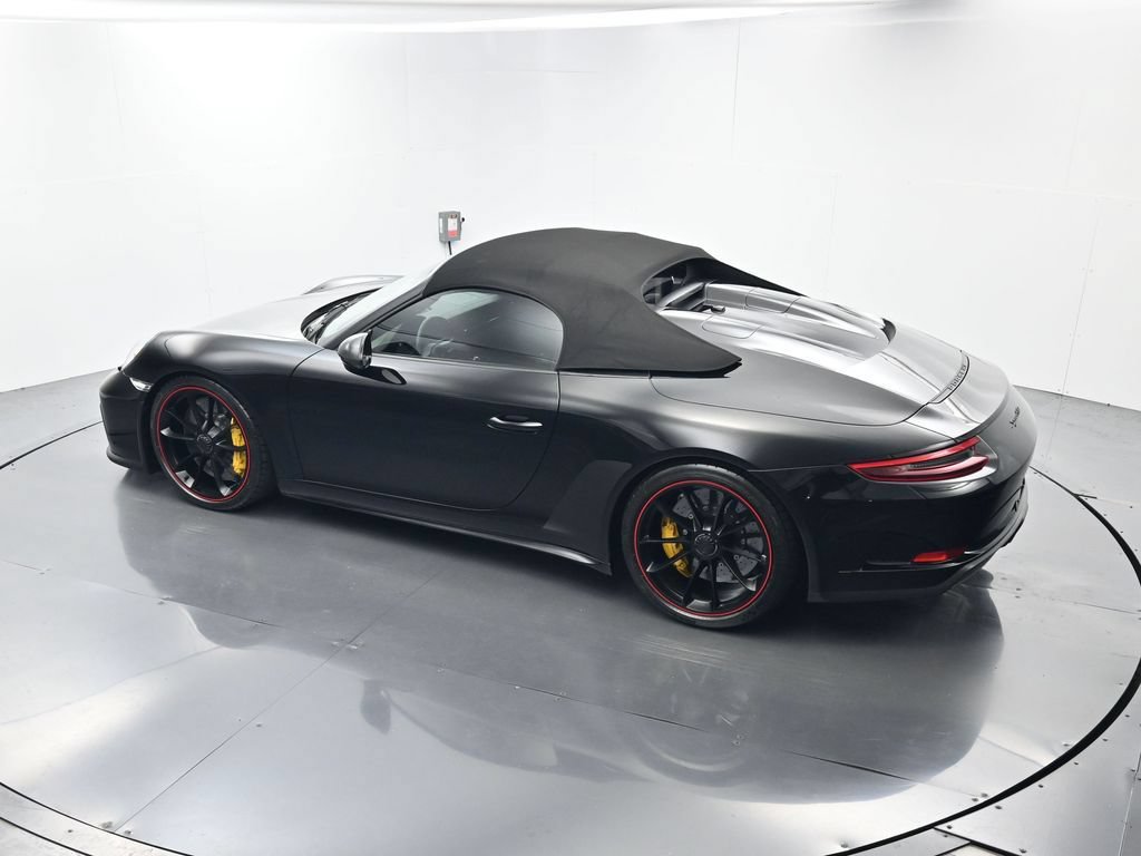 Certified 2019 Porsche 911 Speedster RWD image 37
