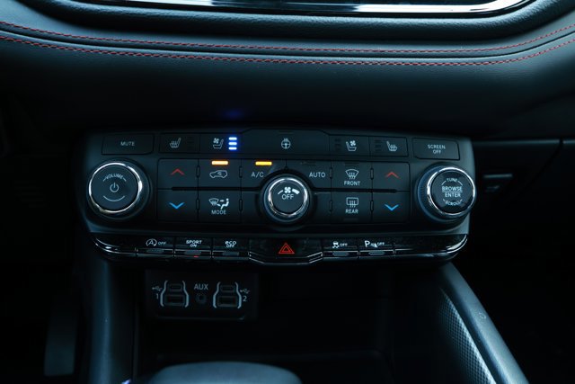 Certified 2024 Dodge Durango GT image 18