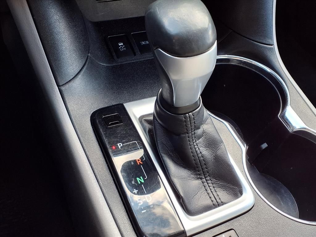 Used 2014 Toyota Highlander XLE image 23