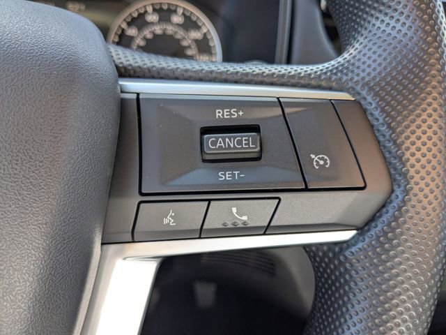 New 2025 Mitsubishi Outlander ES image 30