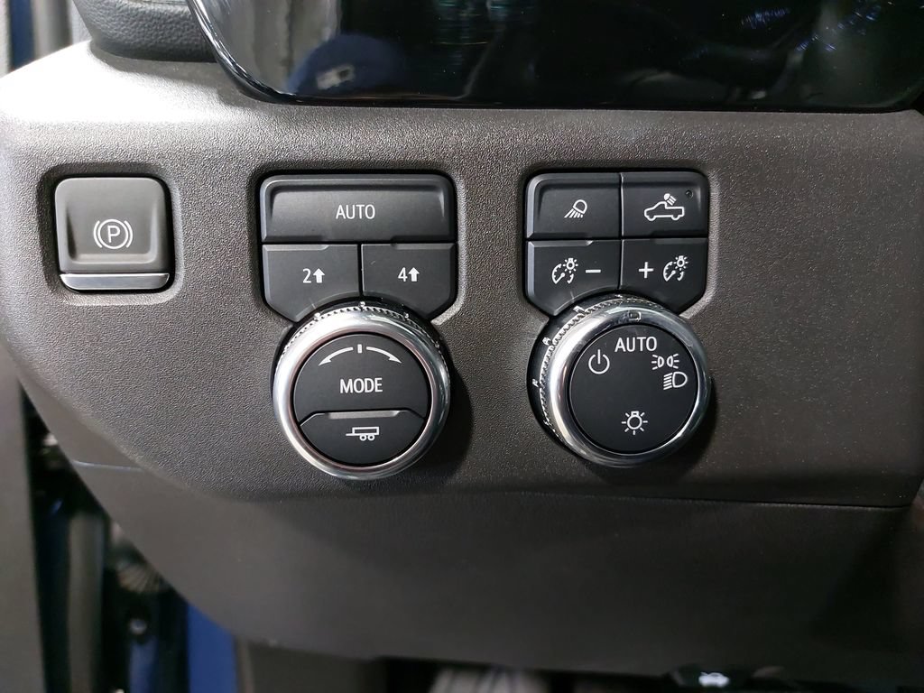 Used 2024 GMC Sierra 1500 SLE w/ Preferred Package AWD/4WD image 26