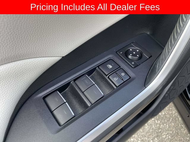 Used 2023 Toyota RAV4 XLE Premium AWD/4WD image 19