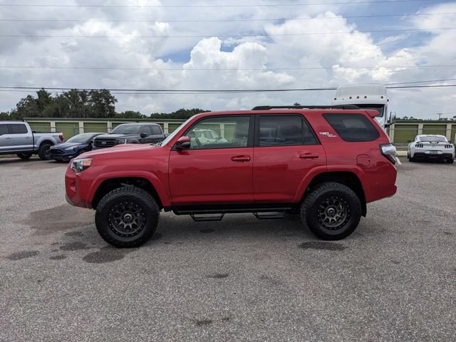 Used 2021 Toyota 4Runner TRD Off-Road Premium AWD/4WD image 7