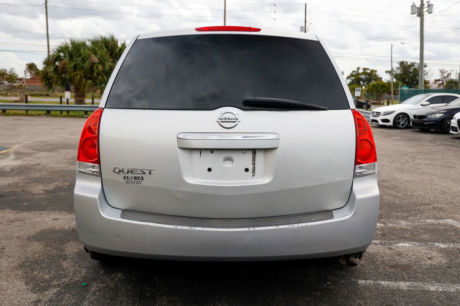 Used 2009 Nissan Quest w/ Seat Pkg image 5