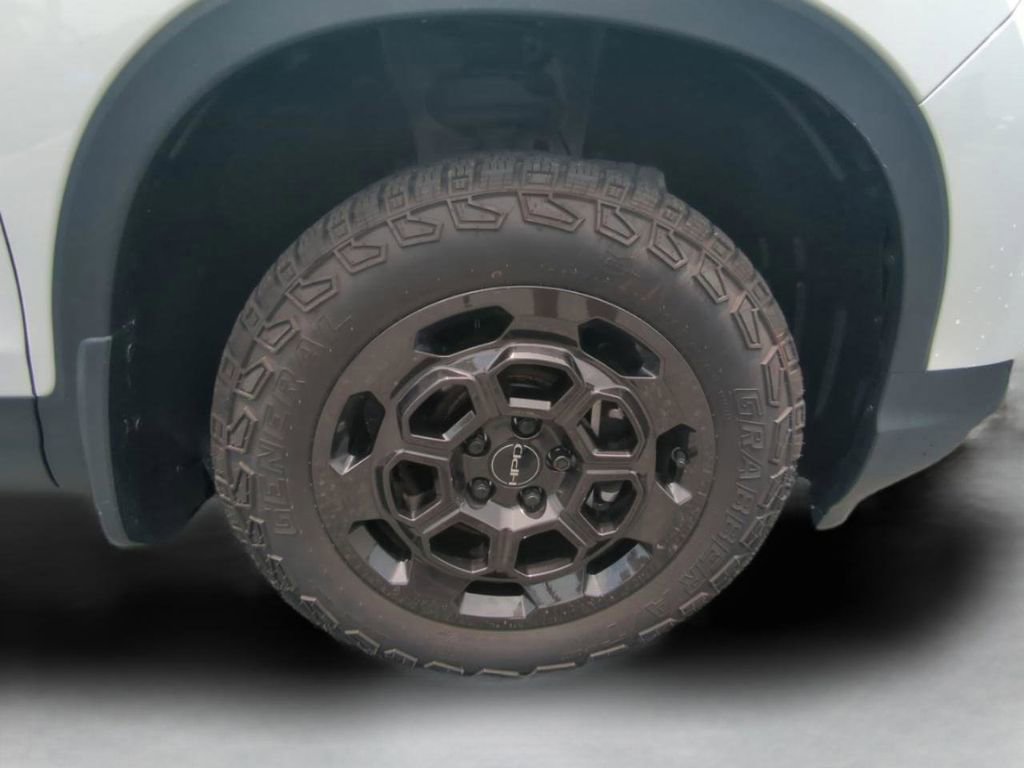 Certified 2025 Honda Ridgeline Sport+ image 25