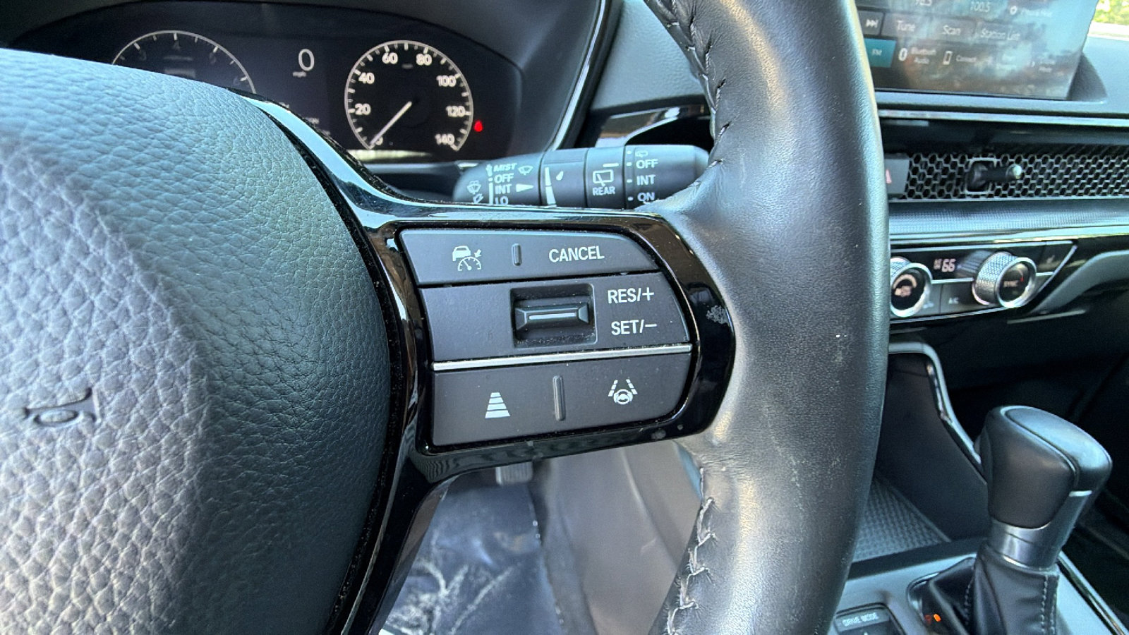 Used 2023 Honda CR-V EX-L image 28