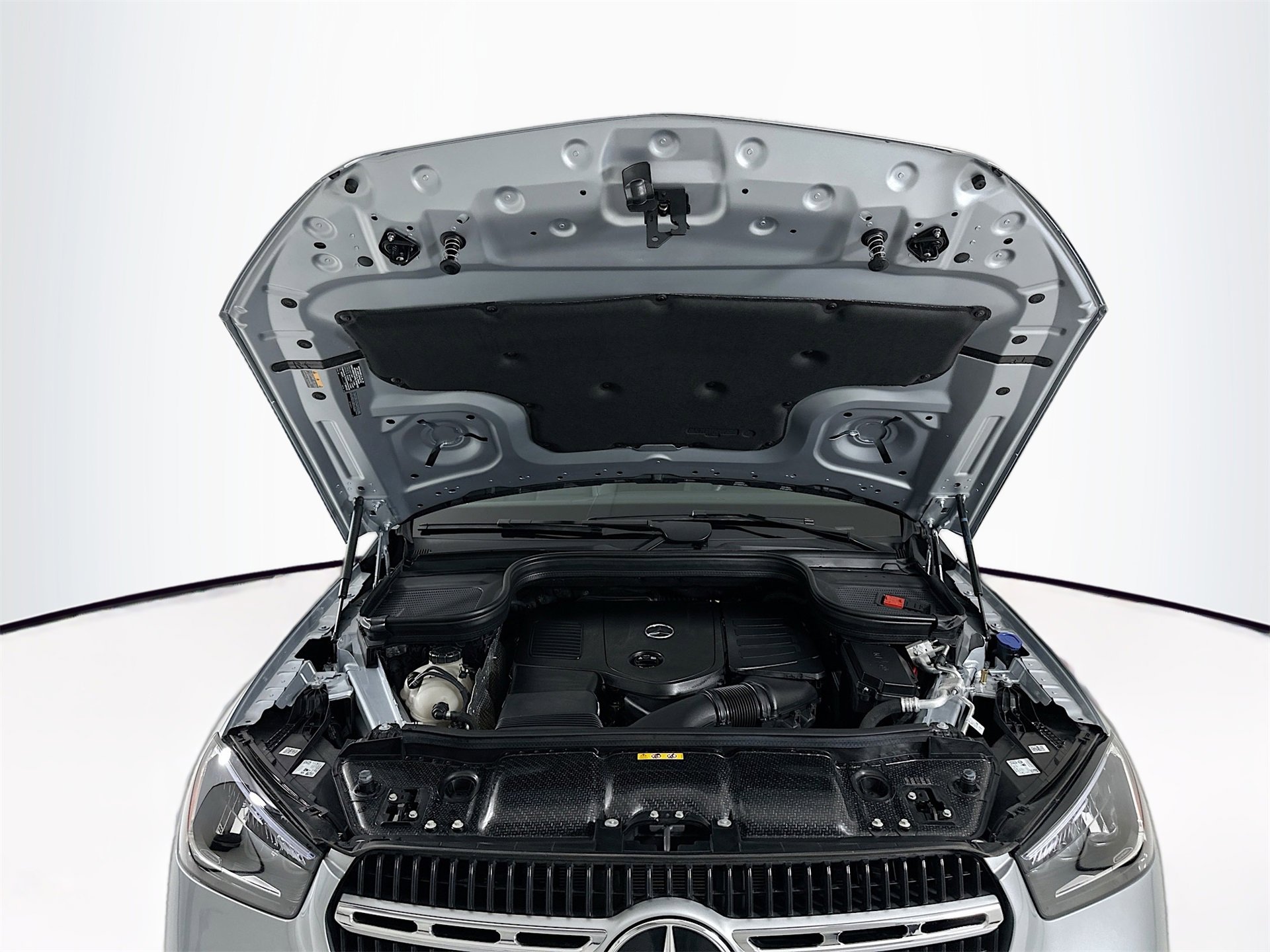 Used 2025 Mercedes-Benz GLE 350 4MATIC image 34