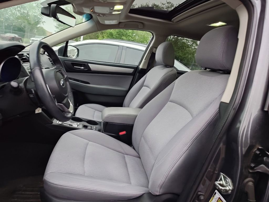Used 2019 Subaru Outback 2.5i Premium w/ Popular Package #2 AWD/4WD image 6